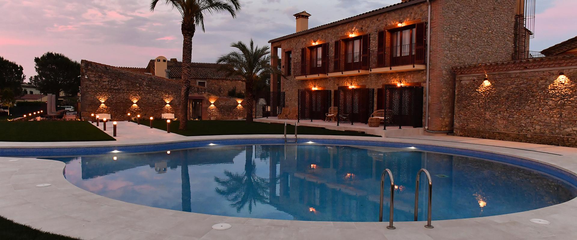 Maison de campagne avec piscine dans l'Empordà