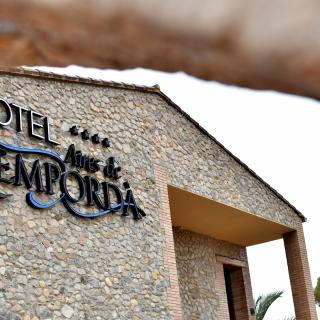 Hotel Aires de l'Empordà sign Hotel Aires de l'Empordà sign